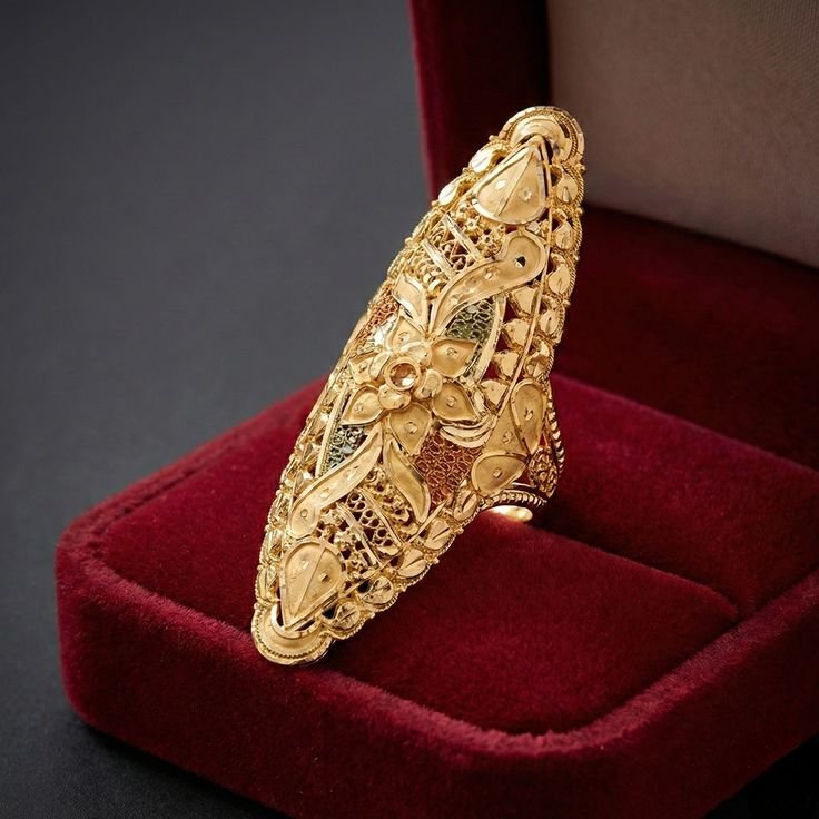 Traditional Bengali Gold Ring