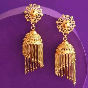 Luxury Gold Earrings – Sophisticated Finish