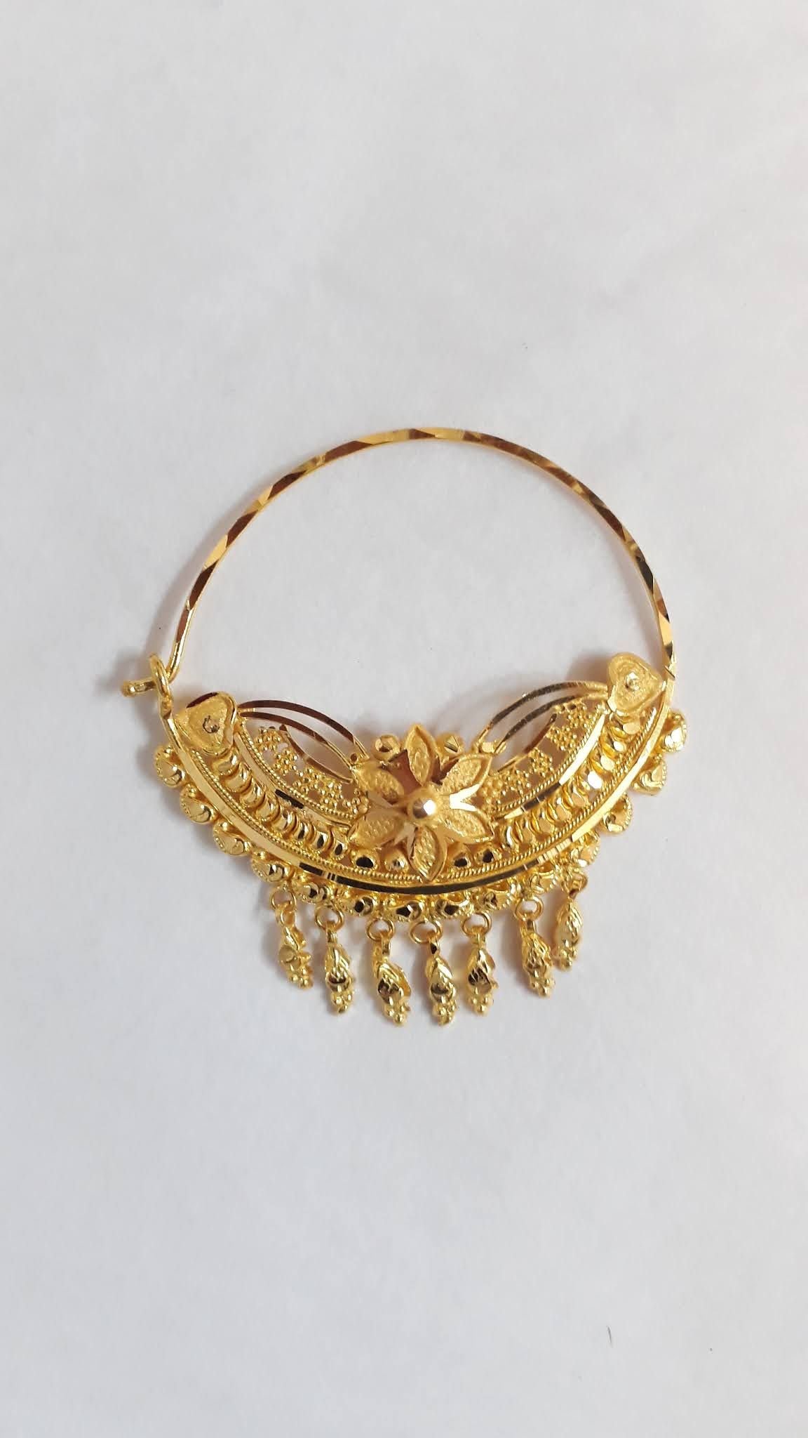 Golden Grace Nose Pin