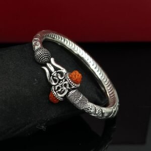 Premium Finish Silver Bracelet