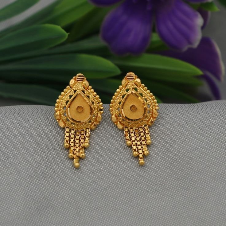 Traditional Gold Earrings