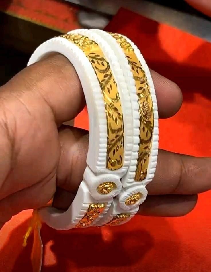 Modern Ethnic Gold Sakha