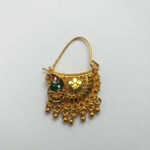 Pairs well with ethnic and western outfits