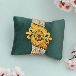 Fine pearls Gold Mantasa