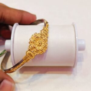 Exclusive Gold Noah Collection
