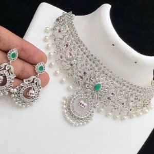 Graceful Silver Charm