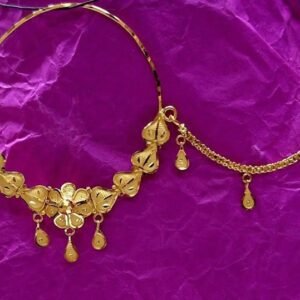 Classic Gold Nose Pin