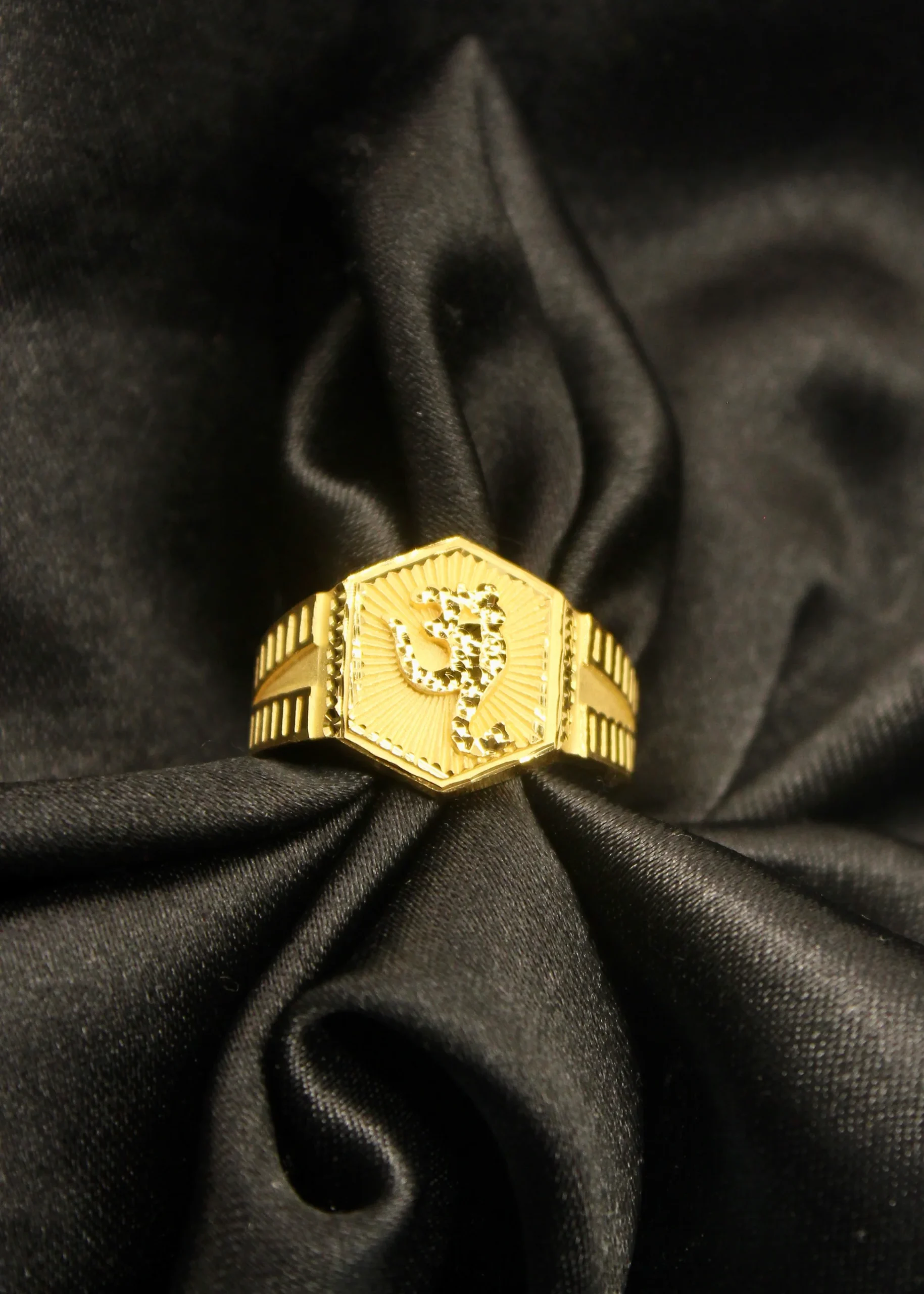 Idol Gold Ring