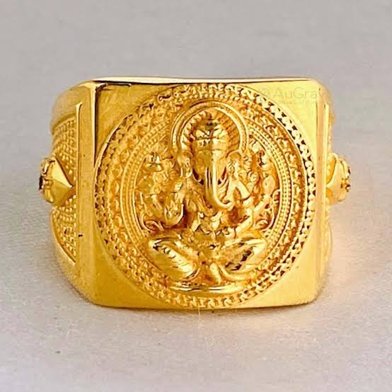 Anniversary Gold Ring